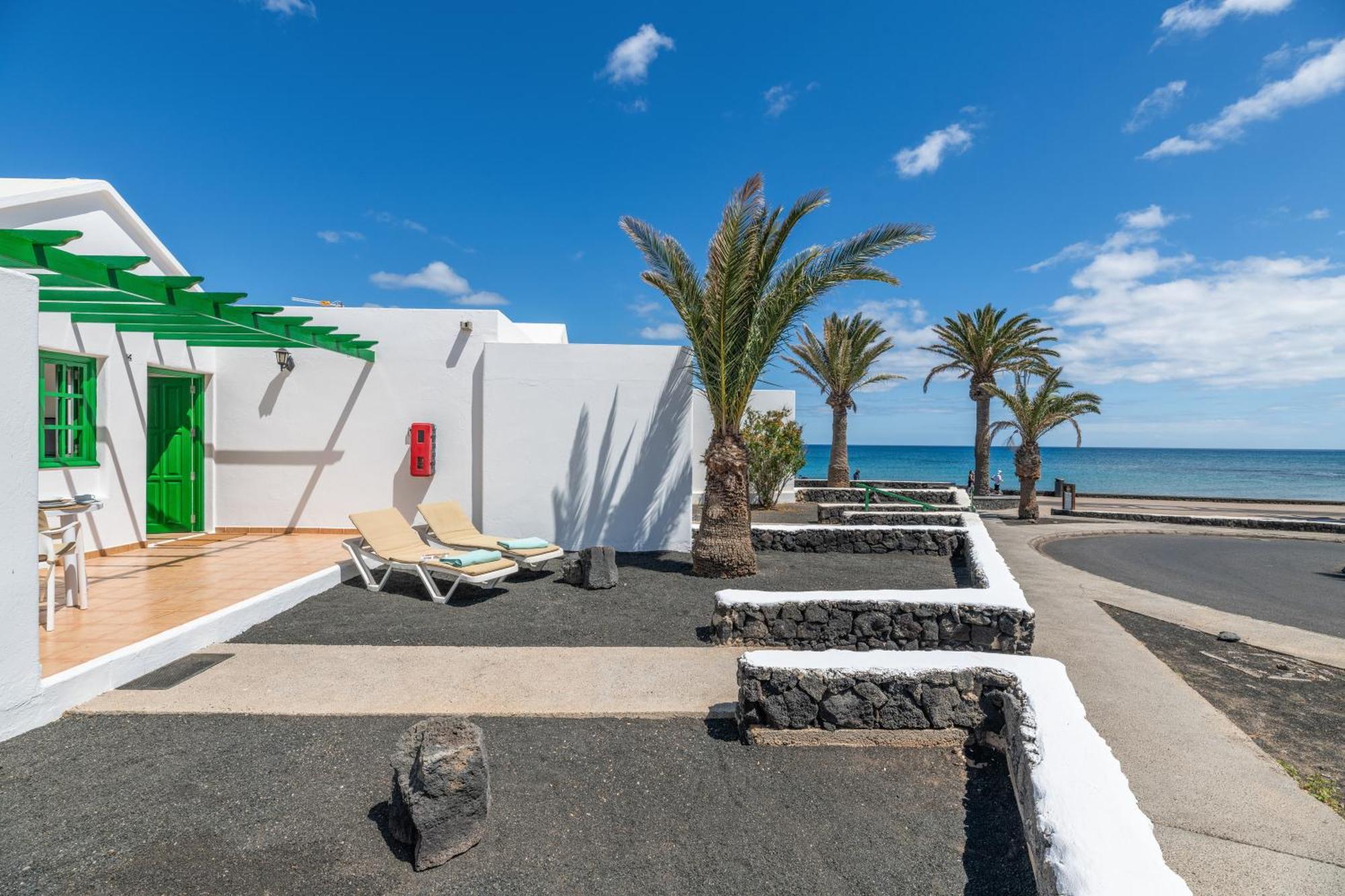 Bungalow Alma Ocean View Puerto del Carmen  Room photo